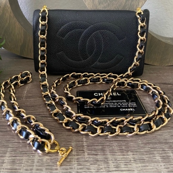 ♥️Vintage Chanel Timeless Wallet on Chain Clutch Wristlet / Crossbody option WOC - Picture 2 of 12